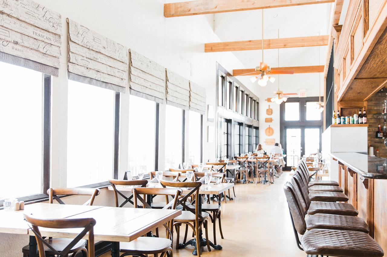 Hillside Boutique Hotel Castroville エクステリア 写真