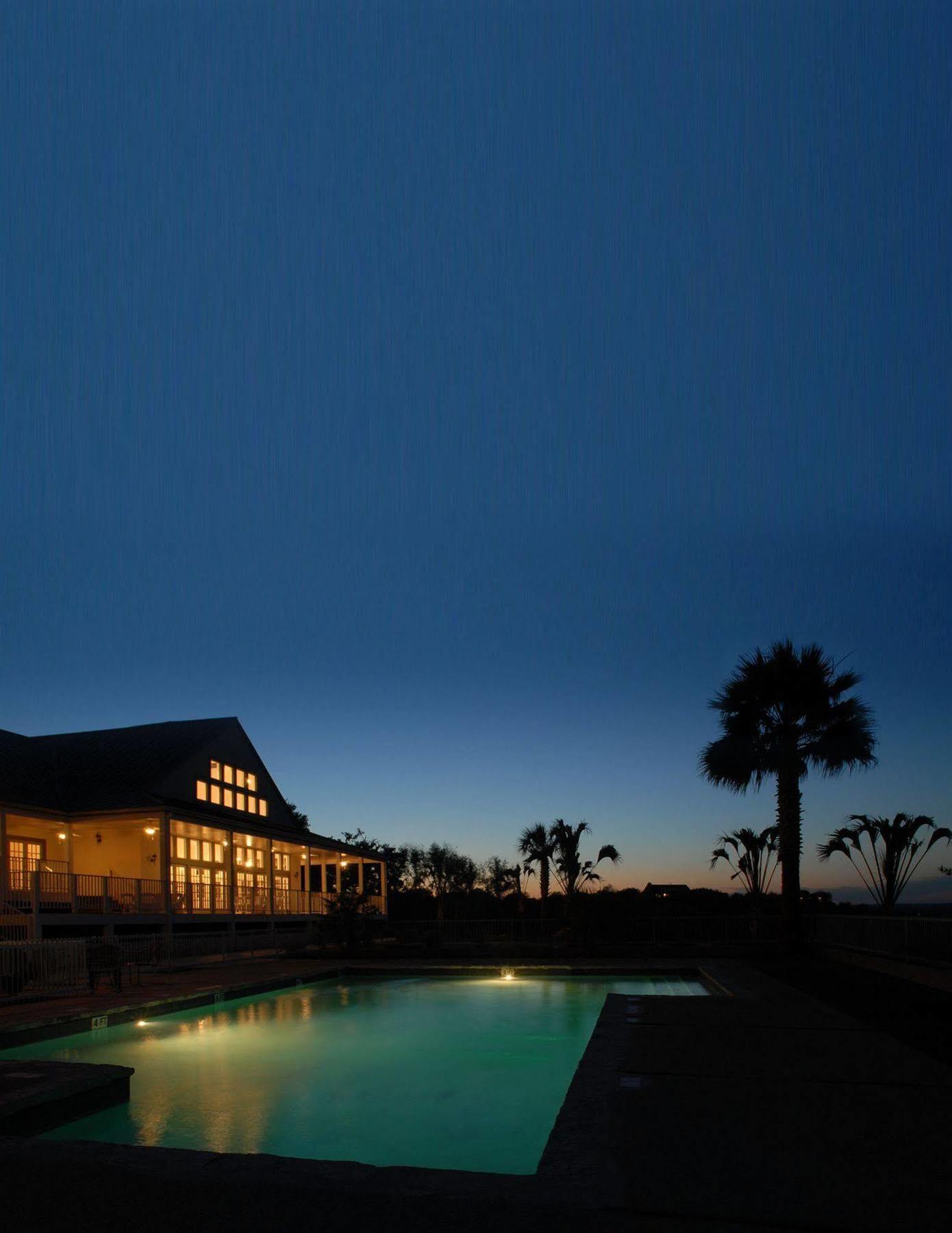 Hillside Boutique Hotel Castroville エクステリア 写真
