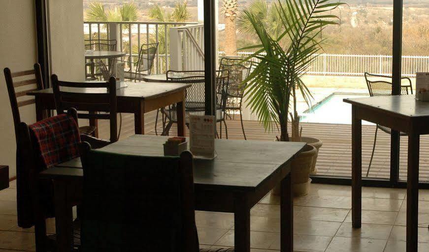Hillside Boutique Hotel Castroville エクステリア 写真